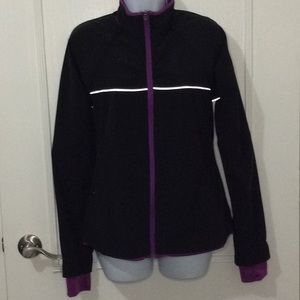 Athleta convertible jacket sz M?